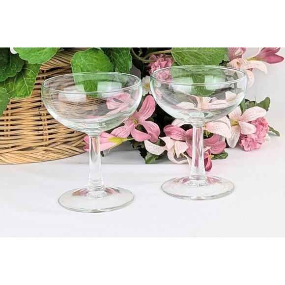 Pair of Clear Glass Champagne Coupes Sherbet Glasses MCM Vintage French Stemware - Picture 2 of 7